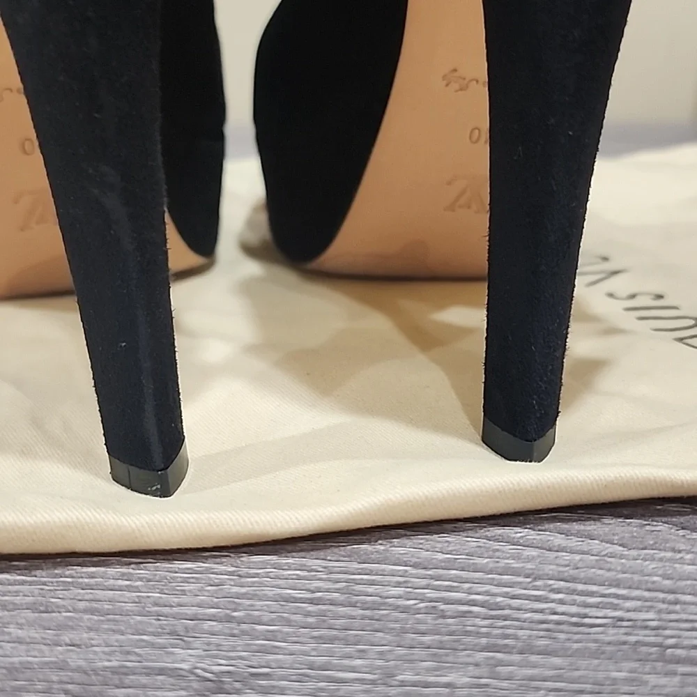 LOUIS VUITTON SUEDE 40 - Picture 5 of 9